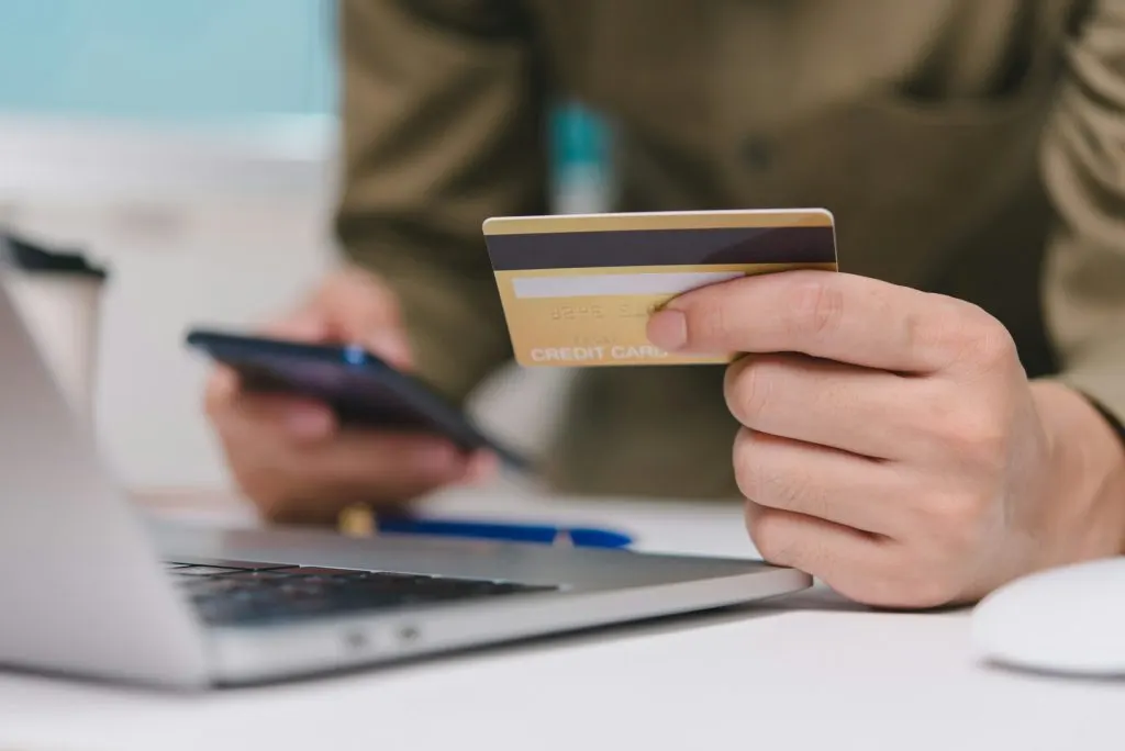Découvrez pourquoi Shopify Payments est la MEILLEURE solution de paiement pour votre boutique en ligne ! Est-elle VRAIMENT imbattable ?